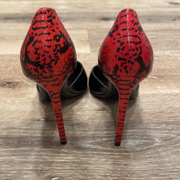 Size 39 Saint Laurent Heels - Black and Red Snake Skin - Picture 4 of 13